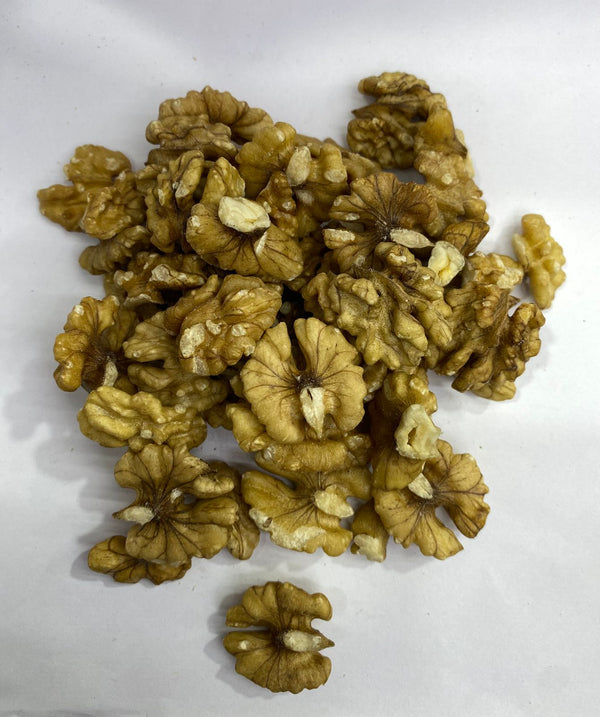 Walnut (Akhrot)