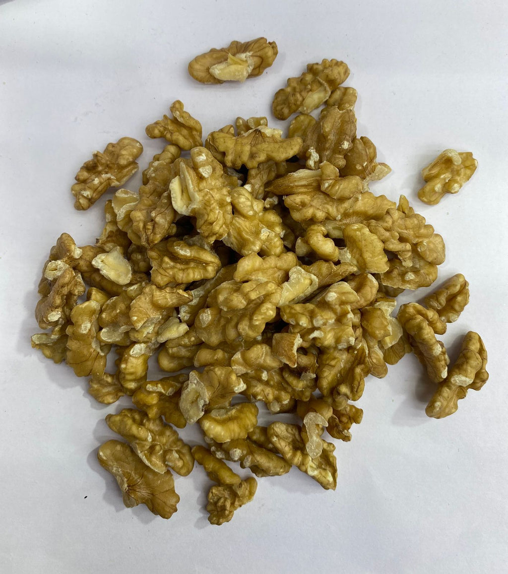 Walnuts Half/Quarter/Small Piece (Akhrot)